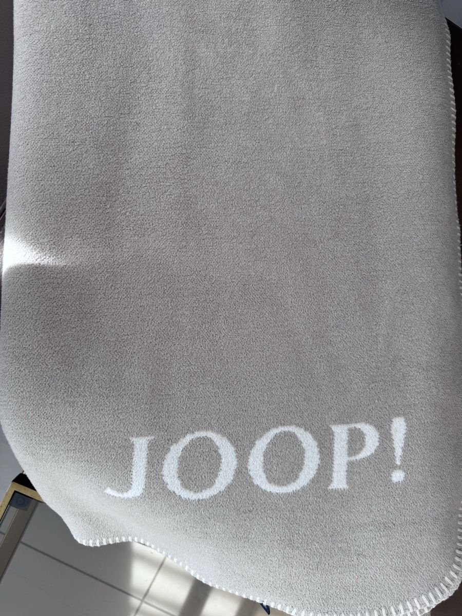 Couvertures: Joop! WOHNDECKE  Doubleface – D'occasion à Oftringen par Makeq 3