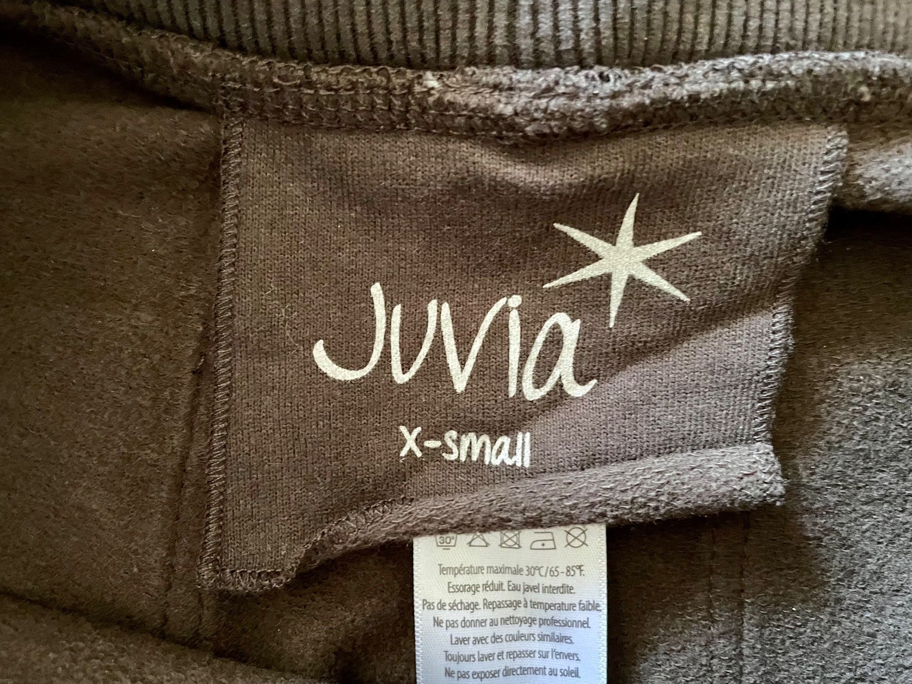 Completi & Tailleur: JUVIA - Loungewear 2-teiliger Anzug – Nuovo e nell'imballaggio originale da Spreitenbach venduto da Jessy8 8