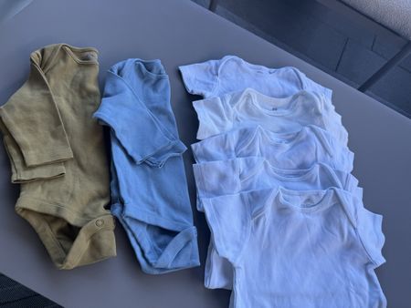7er Pack Baby Bodys gr. 74 Lang und kurzarm
