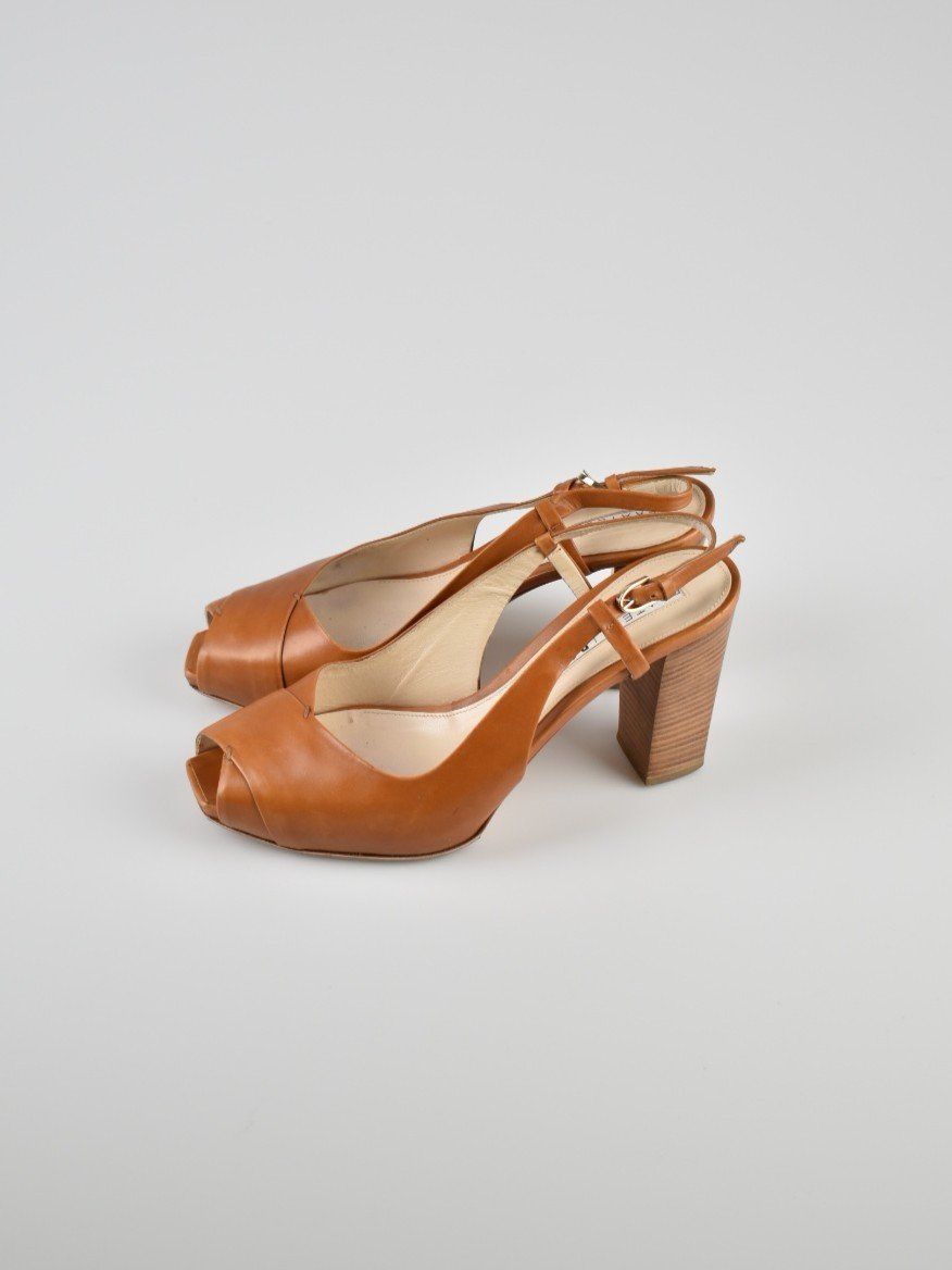 Fratelli Rossetti Scarpe da donna: Fratelli Rossetti Slingback Pumps Gr.39, Leder – Nuovo (secondo la descrizione) da Nürensdorf venduto da 2ND_STORY