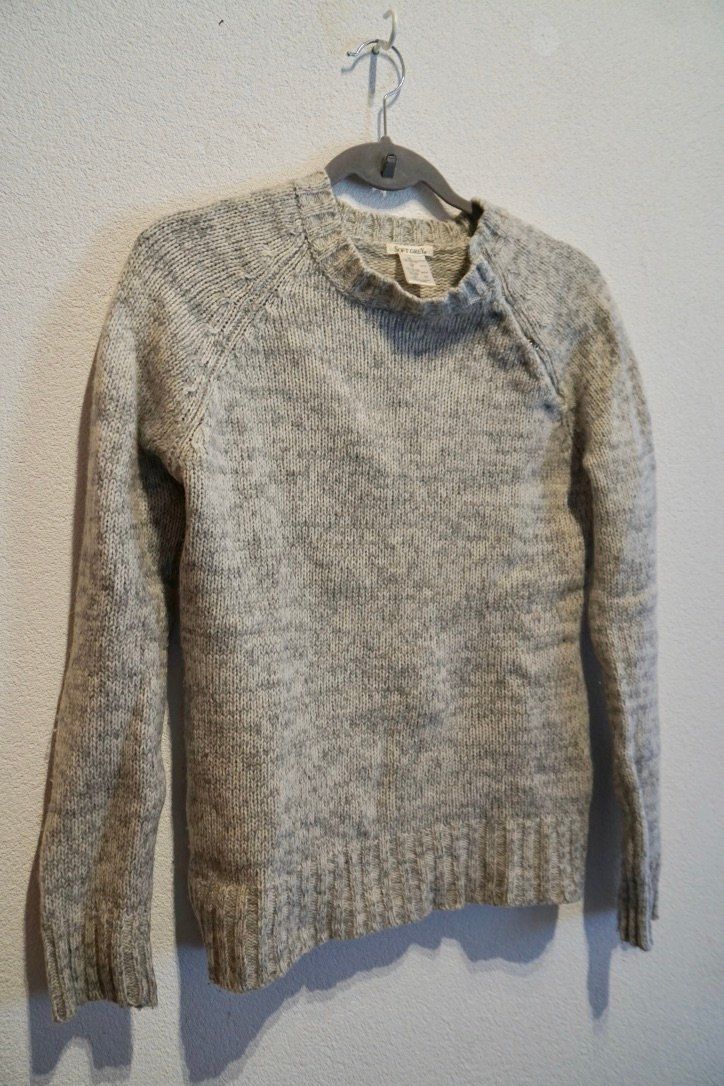 Pullover & Sweatshirts: SOFT GREY - Laine d'Agneau - Pull Gris - 38 – Gebraucht aus Haute-Nendaz von Violette123 1