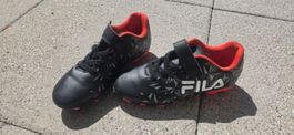 FILA Kinder-Fußballschuhe / Nockenschuhe – Gr. 34