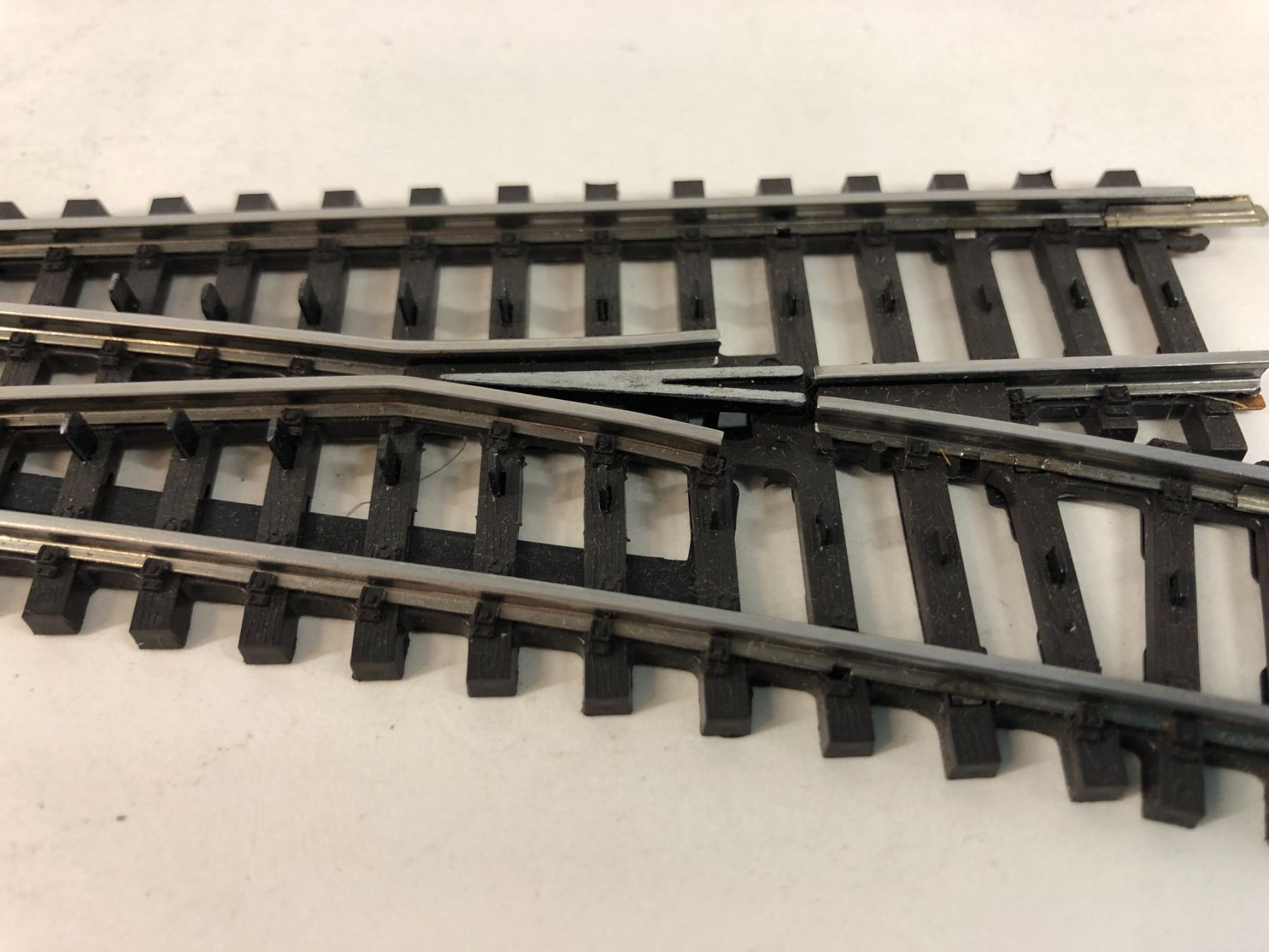 Märklin Modelleisenbahnen: Märklin H0 K-Gleis 2273 Weiche – Gebraucht aus Rodersdorf von Joerg11 4