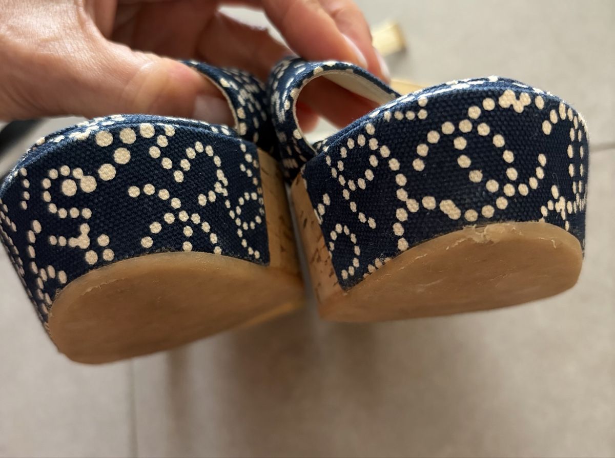 Chanel Scarpe da donna: Chanel wedges size 37 – Usato da Cologny venduto da sab_xh7v 7