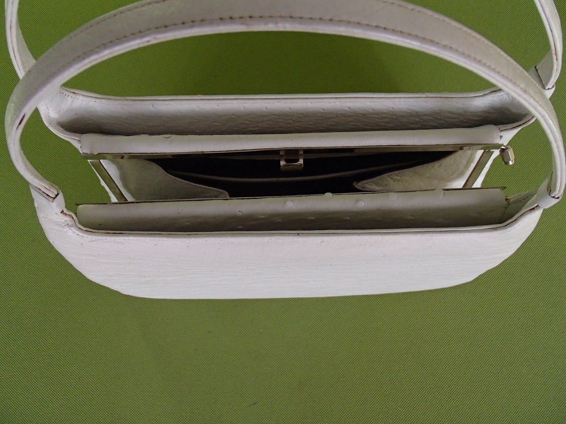 Borse da donna: weisse Vintage Eidechsleder Tasche – Usato da Schöfflisdorf venduto da pullux 8