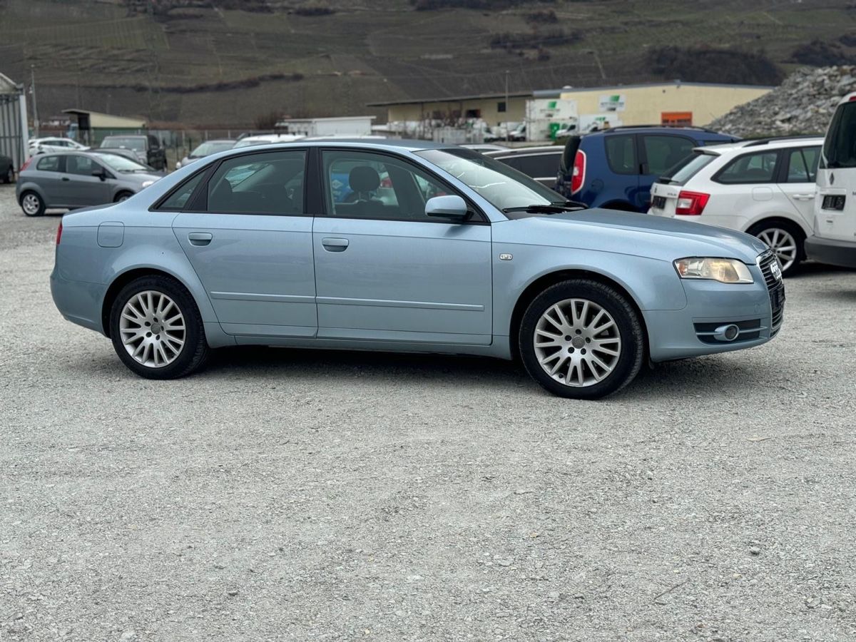 Audi Automobili: Audi A4 – Usato da Salgesch venduto da per_tfh5 1