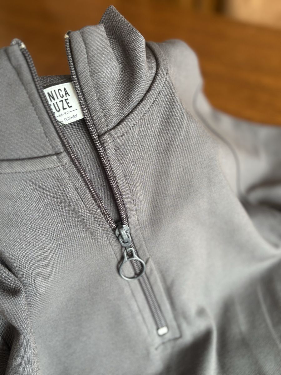 Vestiti: Robe Monica Geuze taille XS – Usato da Attalens venduto da Skorpionica 2
