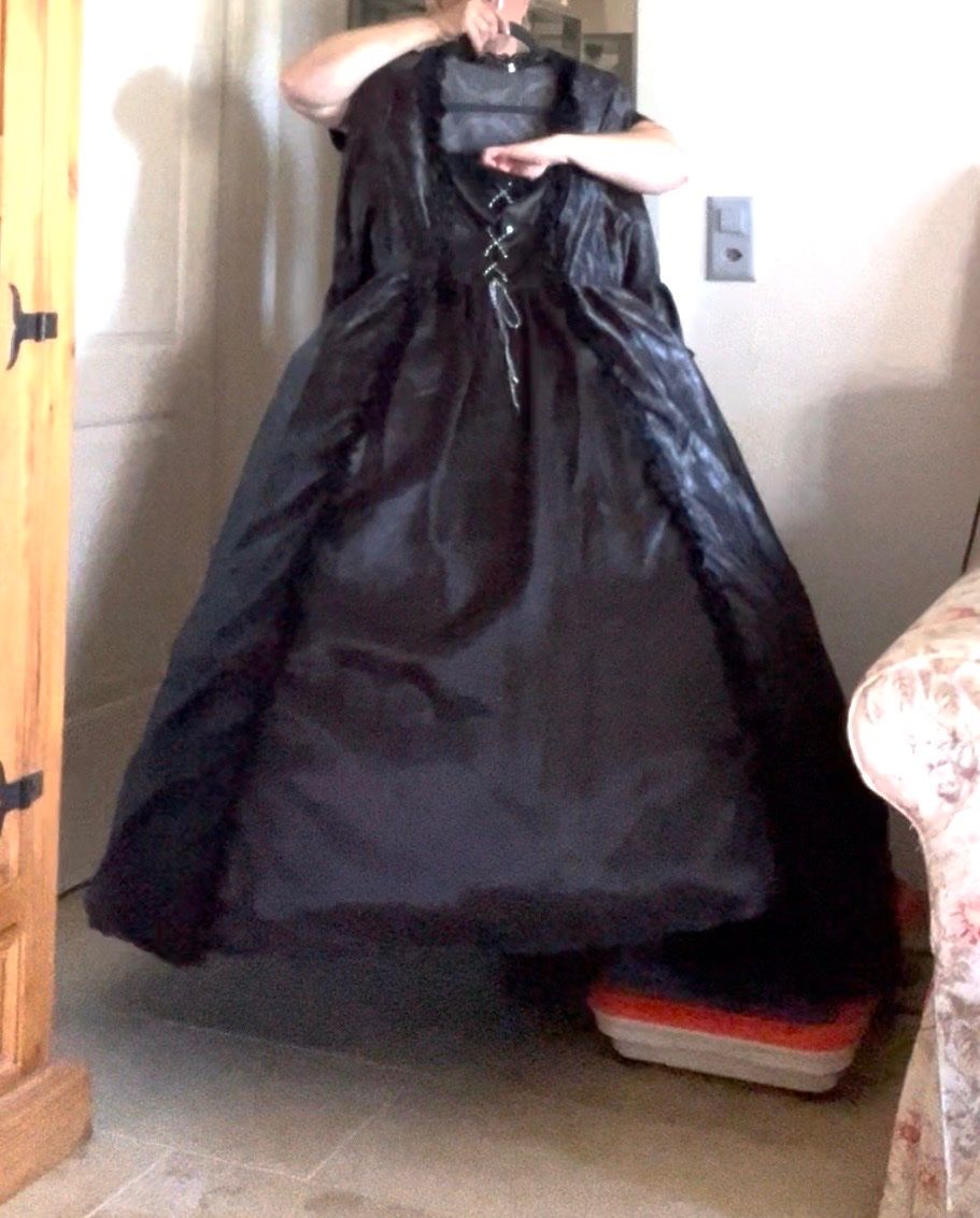 Costumi: Neues Ballkleid viktorianisch/gotisch XL – Nuovo e nell'imballaggio originale da Kallnach venduto da sta_sy57 2
