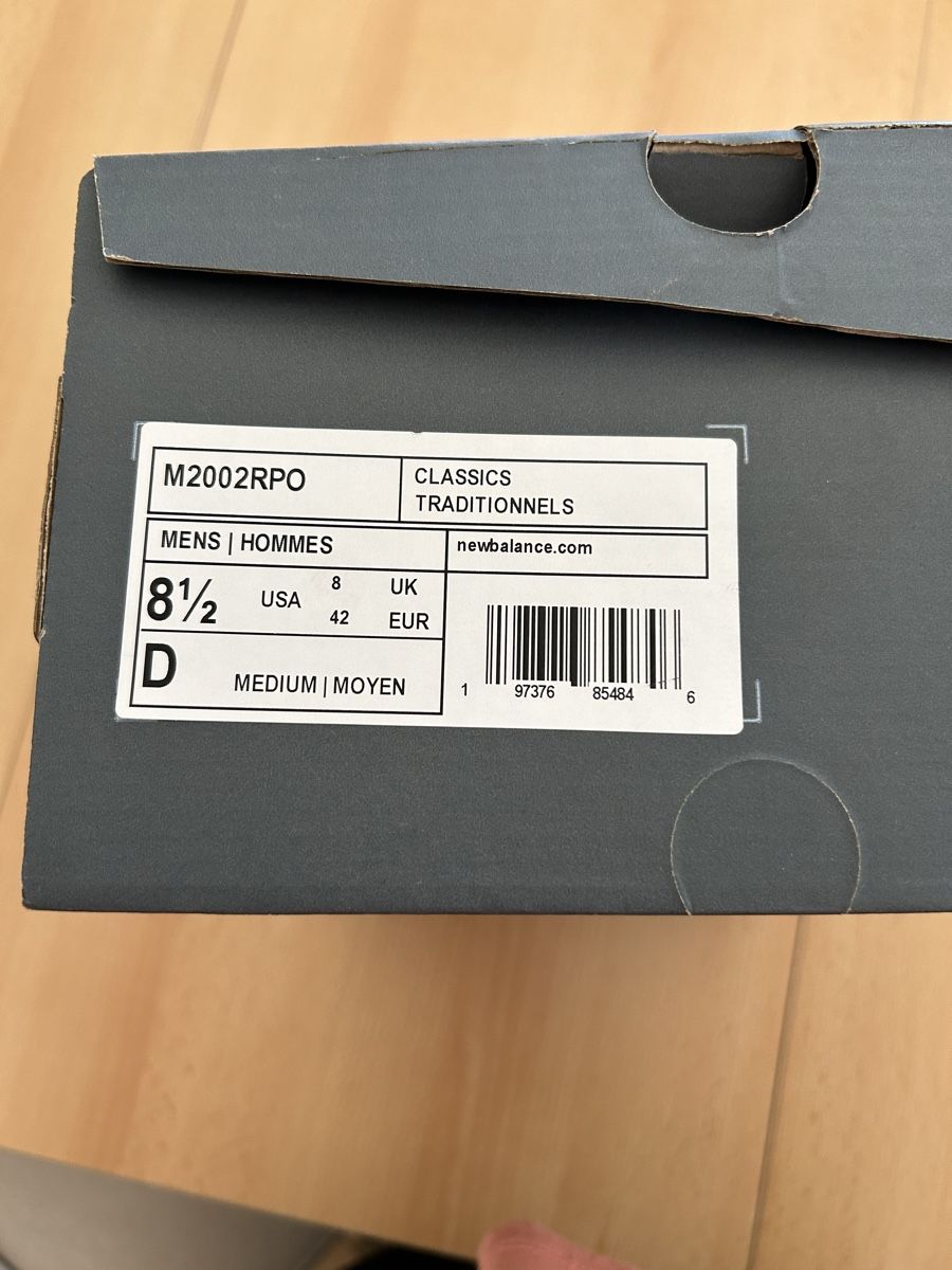 New Balance Scarpe da uomo: Baskets New Balance 2002R taille 42  – Nuovo (secondo la descrizione) da Vuisternens devant Romont venduto da cavalier84 3