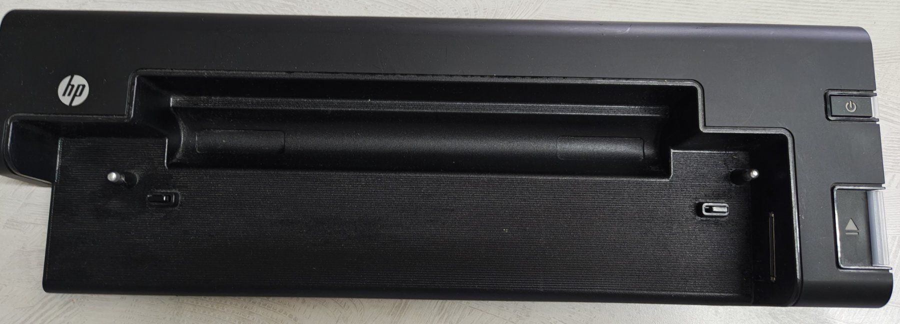 Hewlett Packard Docking station: HP 2570 Docking Station – Usato da Uerkheim venduto da Justi.y
