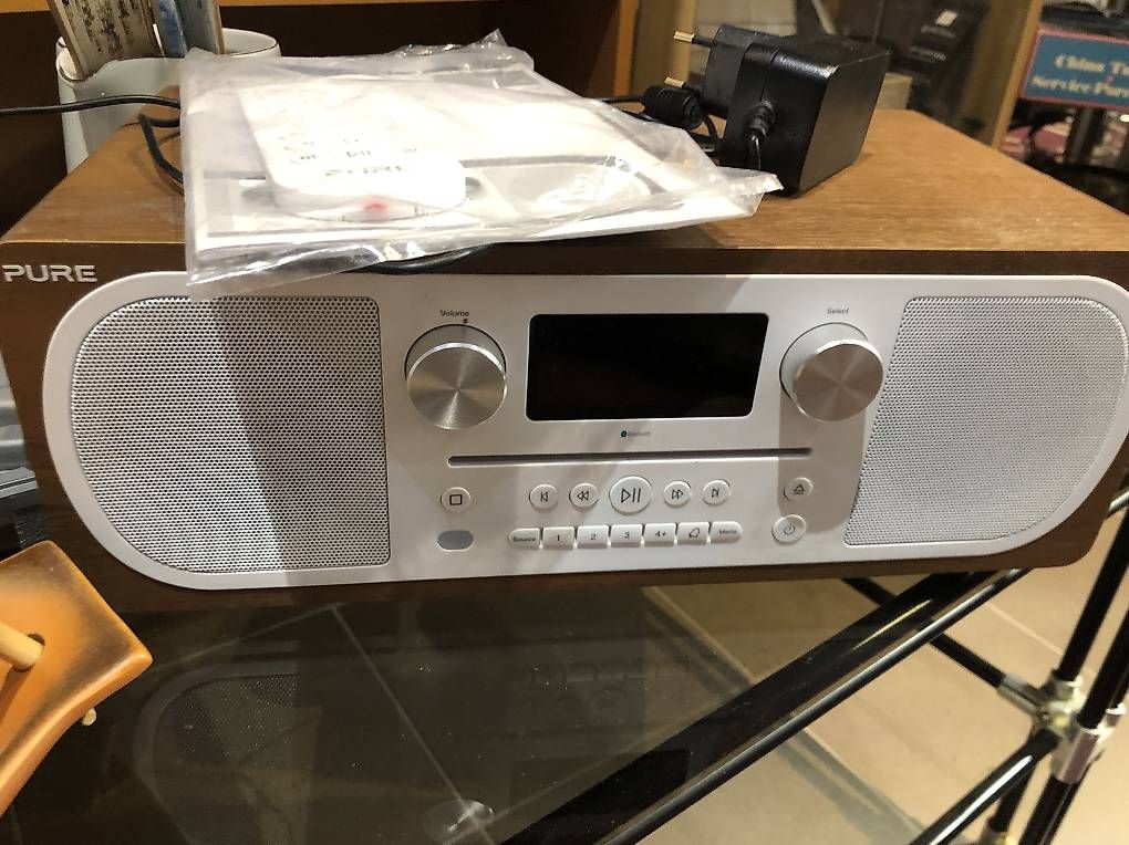 Radio: Radio CD PURE Evoke C-D6 – Usato da La Chaux-de-Fonds venduto da reg_yw68