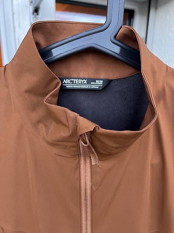 Arcteryx Jacken: Arc'teryx Herrenjacke Gr. M – Gebraucht aus Birmensdorf ZH von juhu11 1
