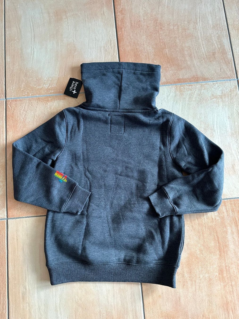 Maglioni & Felpe: Sweat col roulé (NEUF) – Nuovo e nell'imballaggio originale da La Chaux-de-Fonds venduto da brutus586 1