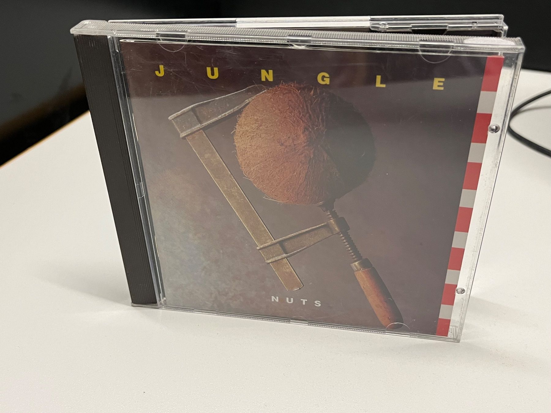 CD: Jungle - Nuts - Rarität! - X01A+ – Usato da Küsnacht ZH venduto da hardrock.earth
