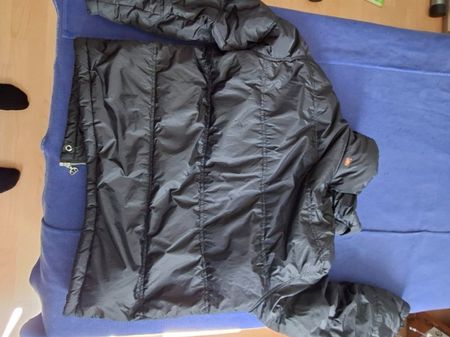 Ellesse Daunenjacke schwarz Grösse XL neuwertig