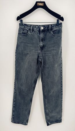 # WOMAN - Jeans ,,mom‘‘ Gr. 34 - MANGO #