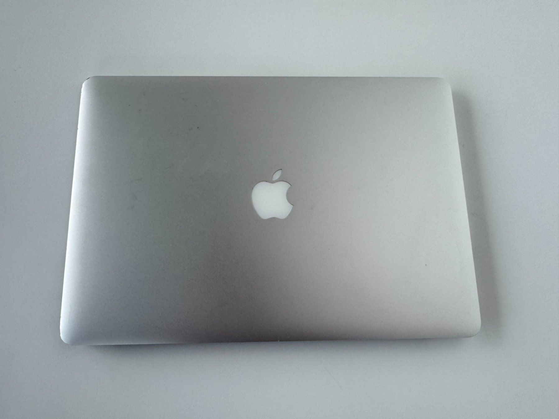 Apple Notebook: MacBook Pro 15inch 2015 – Usato da Basel venduto da Francis1337 5