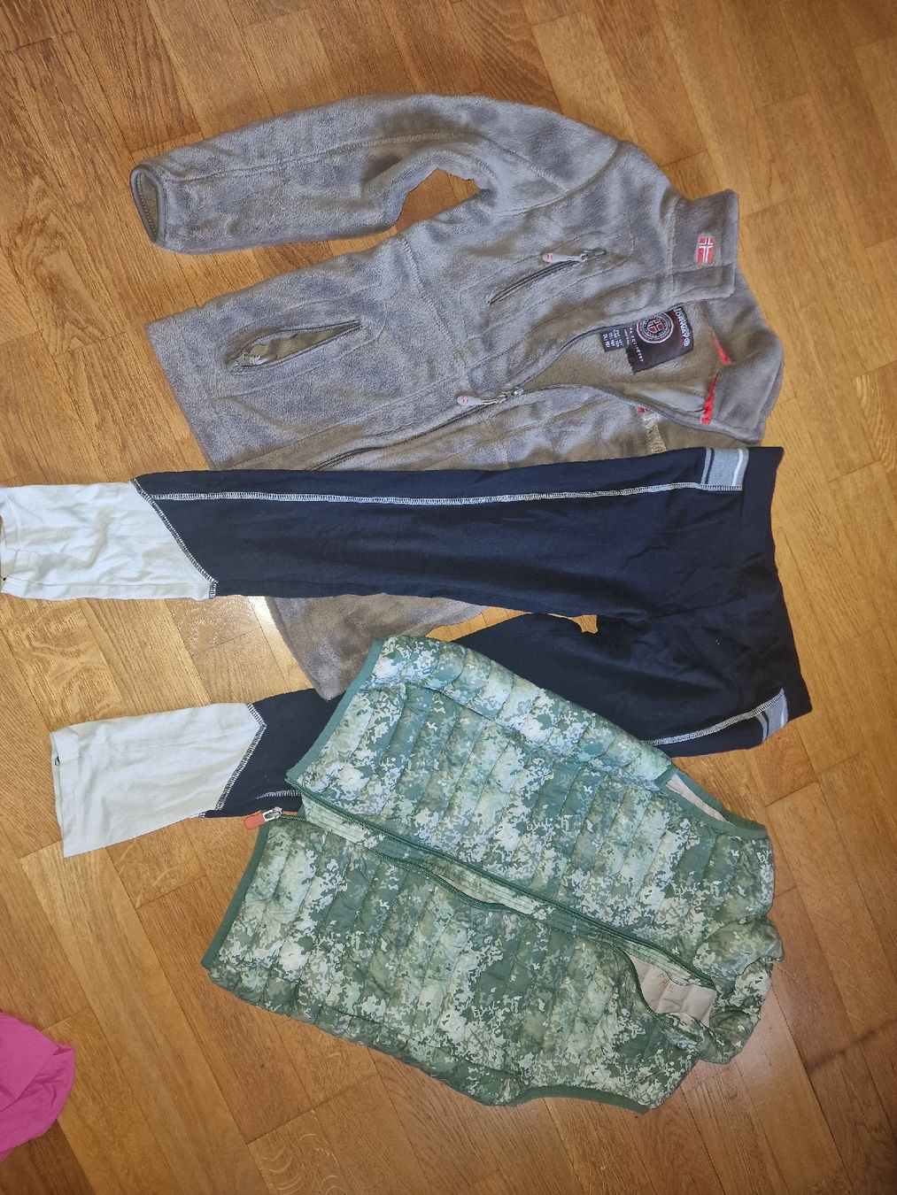 Lotti & Set di vestiti: Kleiderpaket – Usato da Bad Zurzach venduto da ItaNene 1