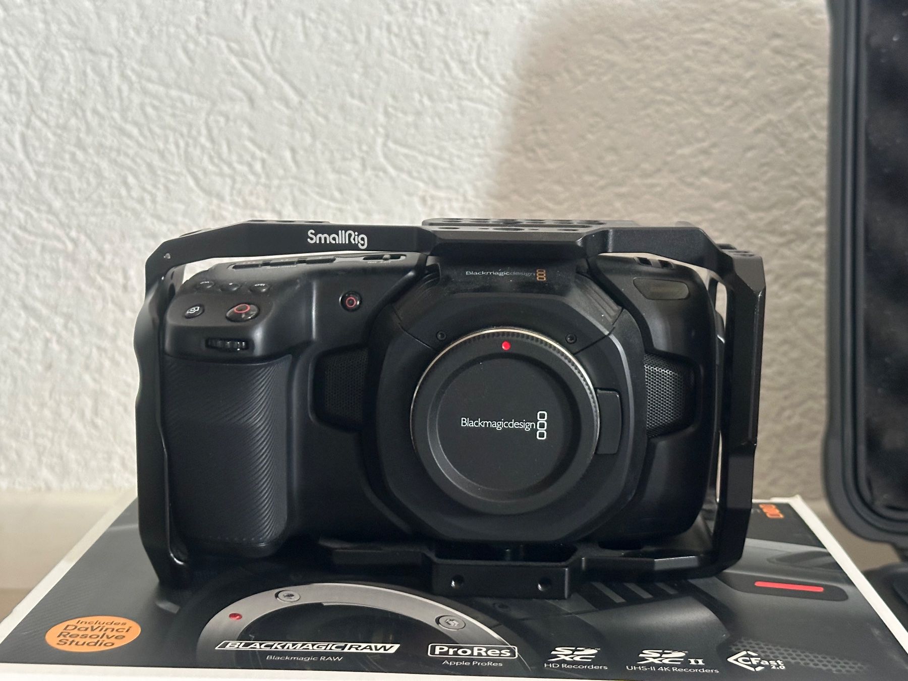 Blackmagic Videocamere: Blackmagic 4K Pocket SET - NEUWERTIG – Nuovo (secondo la descrizione) da Hünenberg venduto da pampam01 1