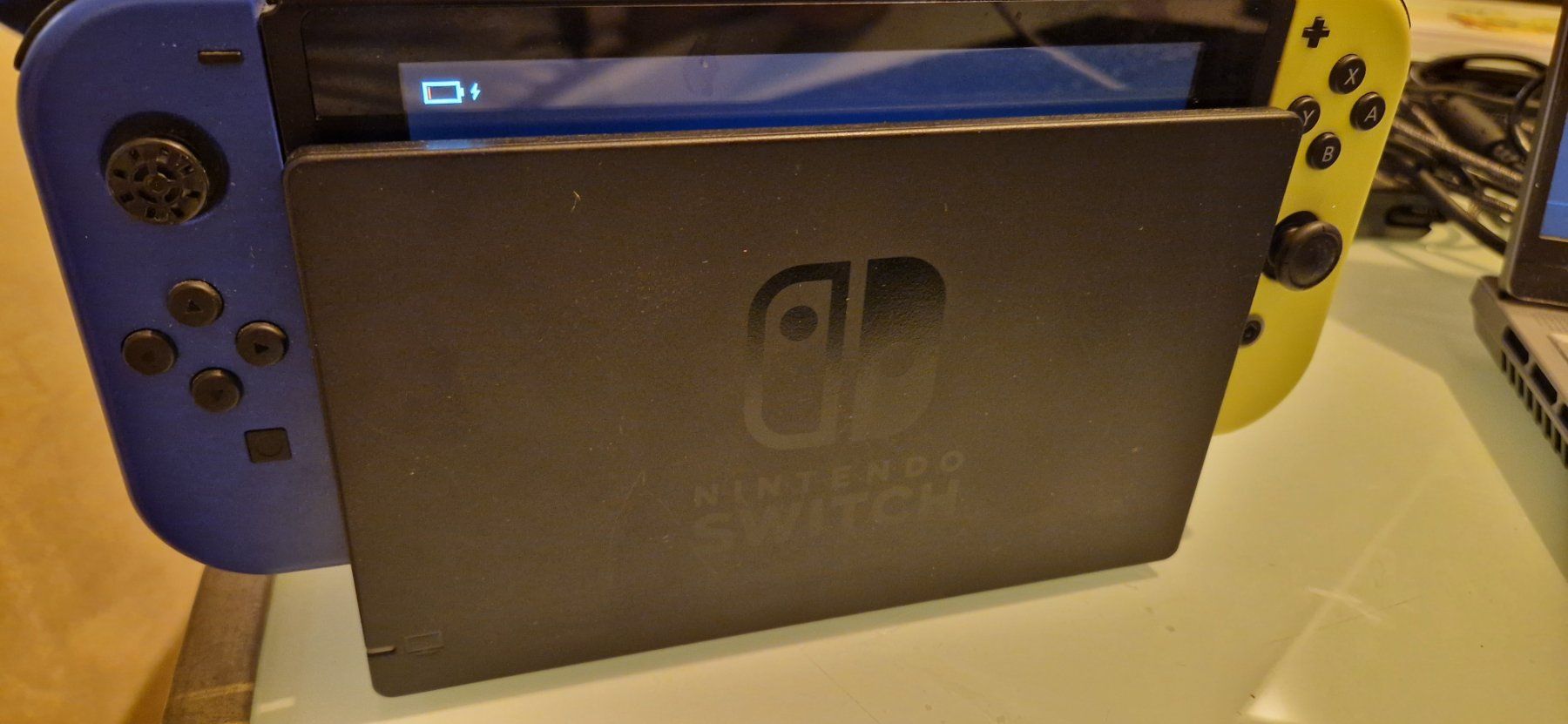 Nintendo Console: Nintendo Switch mit Ring Fit Adventure – Usato da Buchs SG venduto da ccHuMeNcc