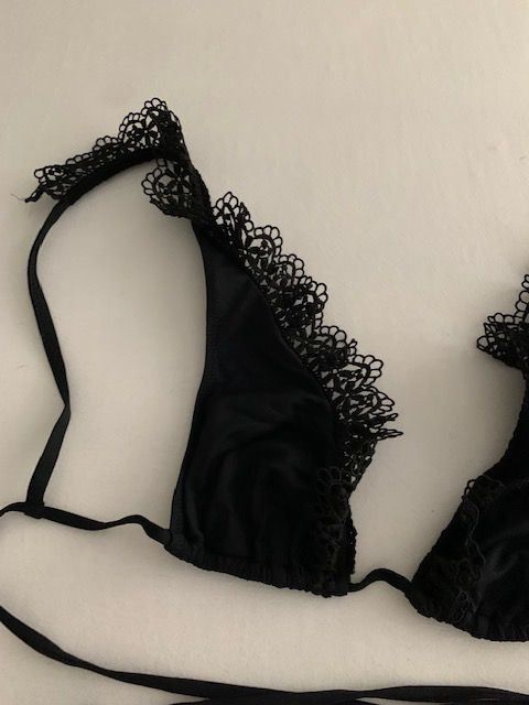Badekleider & Bikinis: Anjuna lace trim bikiny S size – Neu (gemäss Beschreibung) aus Dallenwil von ZD2019 1