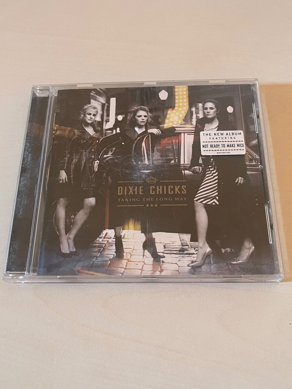 CD: DIXIE CHICKS - Taking the long way – Usato da Bern venduto da Twin-Peaks