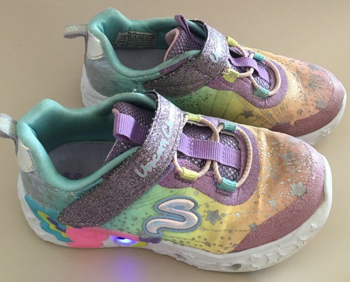 Scarpe per ragazzi: Kinder-Schuhe (25) – Usato da Grüningen venduto da tienda100 1