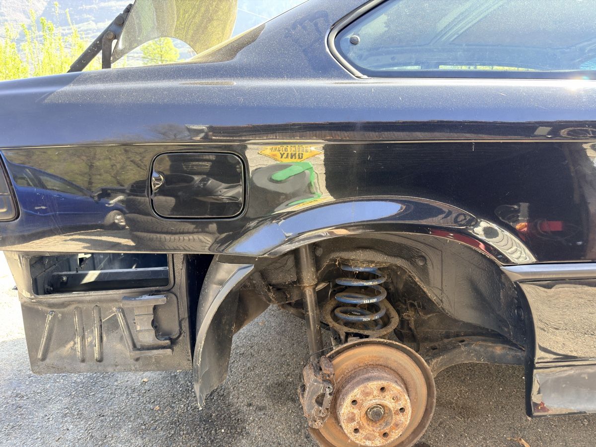 BMW Tutti pezzi di ricambio auto: Bmw 325i e36 chassis – Difettoso da Biasca venduto da dam_v27g 8