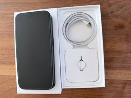 iPhone 15 Pro 256 GB Black Titanum