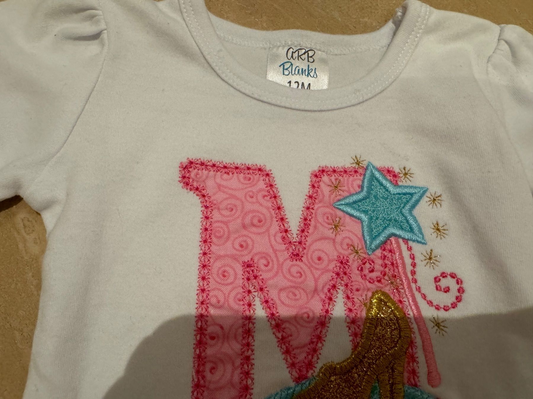 Blusen, T-Shirts & Tops: NWT süsses handmade shirt, 12M 80 – Neu (gemäss Beschreibung) aus Klingnau von Markus14 2