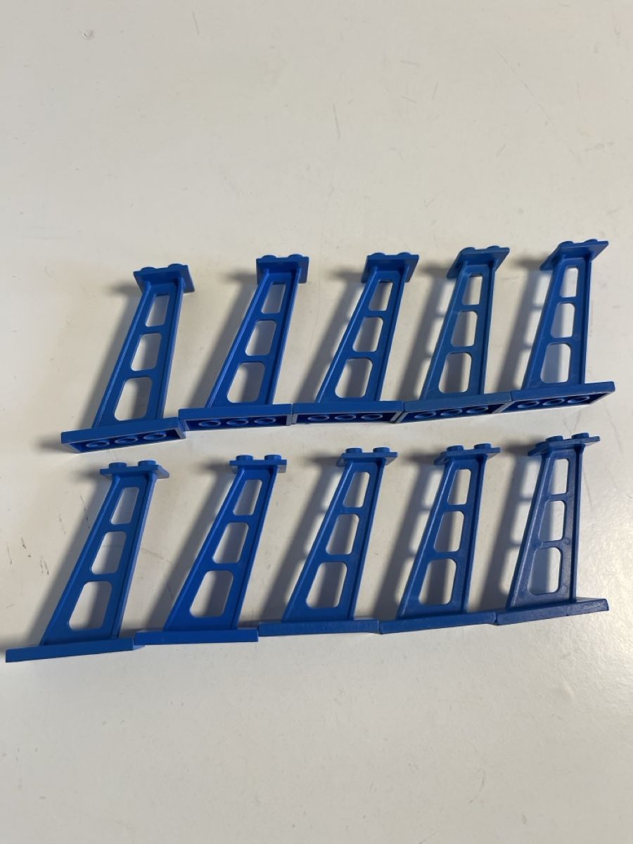 Lego Giocattoli: Lego - 10 Szütze blau  – Usato da Gelterkinden venduto da cobra0110
