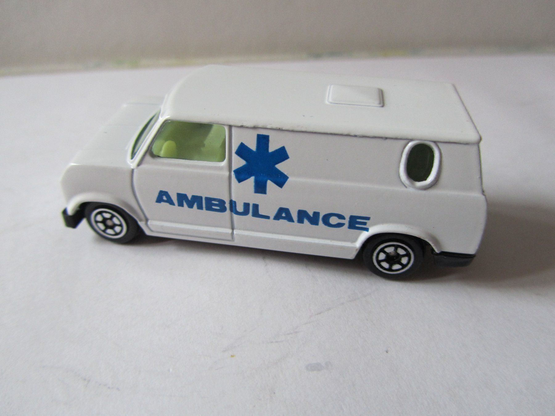 Modellini d'auto: US Van Ambulance, made in China – Usato da Weiningen ZH venduto da dietsch57 4