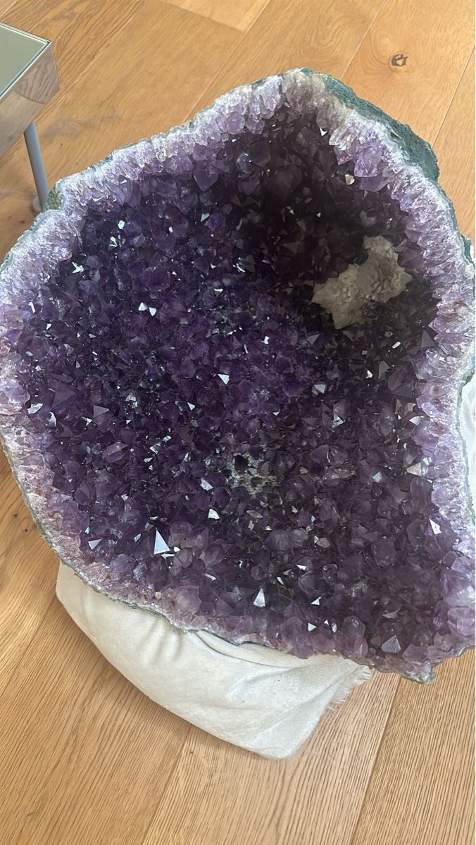 Edelsteine: Amethyst Geode gross, Decorative Stone, Natural Crystal – Neu (gemäss Beschreibung) aus Esslingen von ell_rm5z