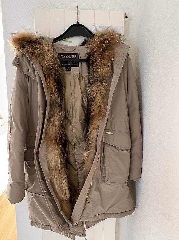 Cappotti: Woolrich Parka – Usato da Niedergösgen venduto da nathy1990