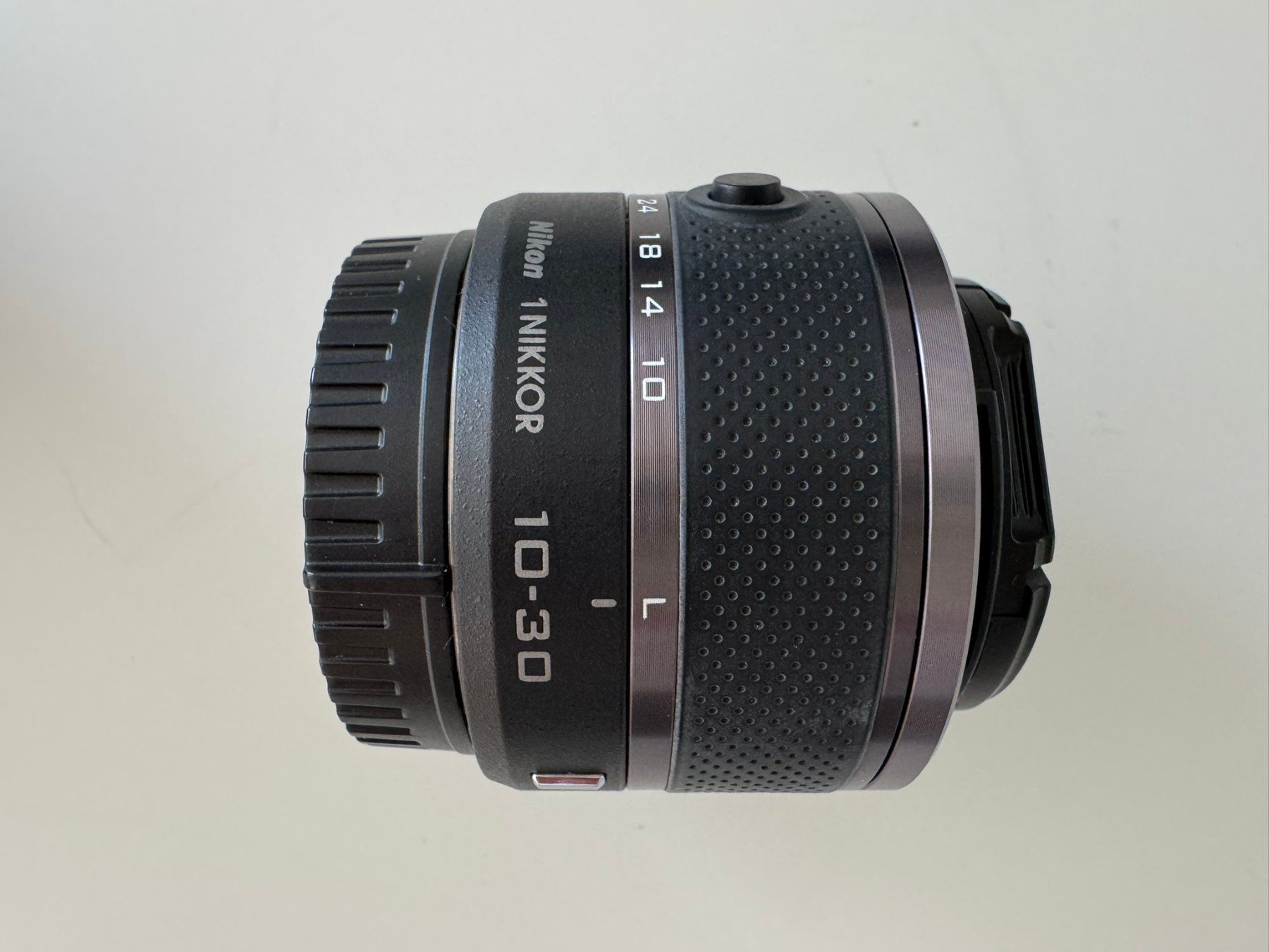 Nikon Appareil photo: Nikon 1 V1 Set – D'occasion à Sementina par tgian 2