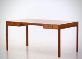 Dänischer Mahagoni Schreibtisch by Bernt Petersen 1960s
