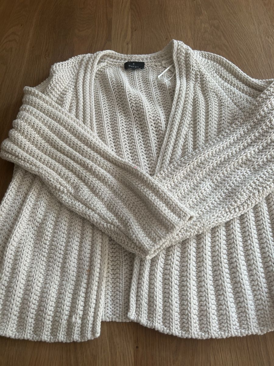 Monari Giacche: Schöne neue Strickjacke von Monari – Nuovo (secondo la descrizione) da Schlatt ZH venduto da ani_nk8s 1