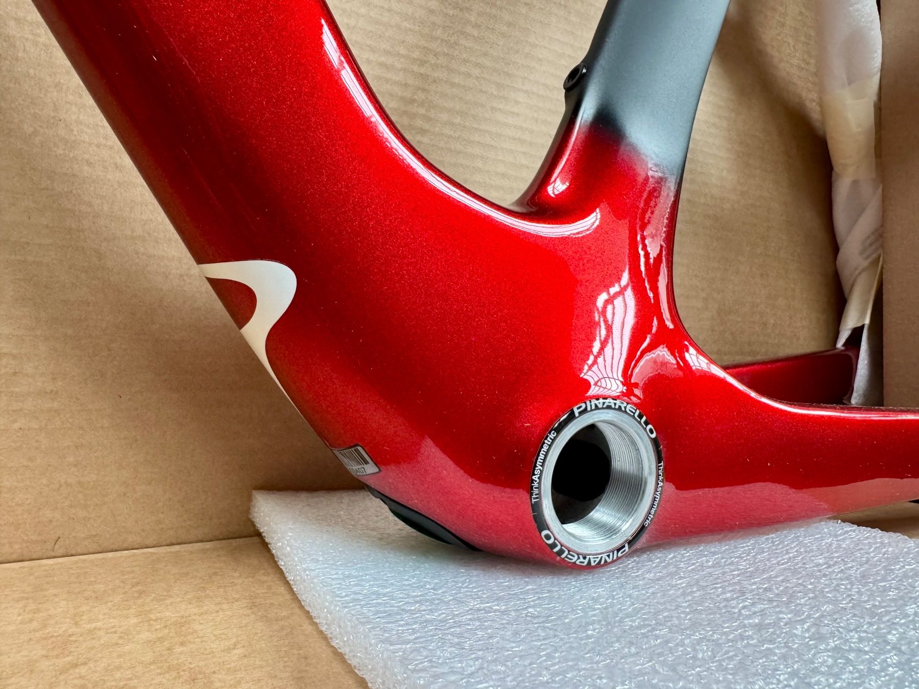 Pinarello Vélos: Pinarello Dogma X – Neuf avec emballage d'origine à Fully par passione_sportiva 1