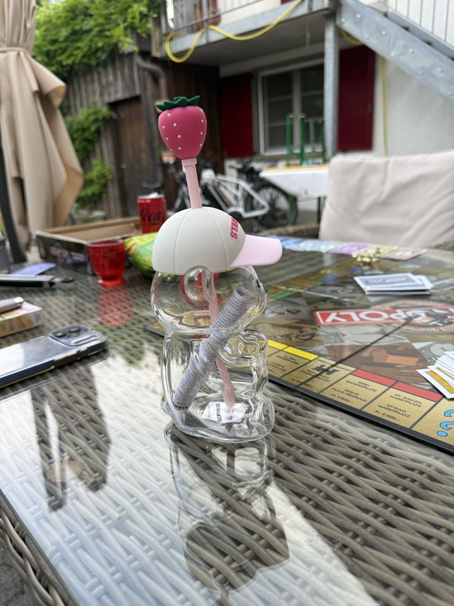 Starbucks Tassen: Starbucks Bear Cup Strawberry Straw Cap new condition – Neu und originalverpackt aus Ossingen von el_ge2025 5