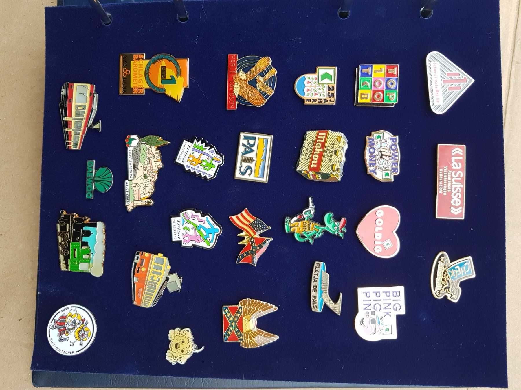 Timbres & points: Alte PIN Sammlung Sammler Vintage – D'occasion à Tobel par YAMAHA14 4