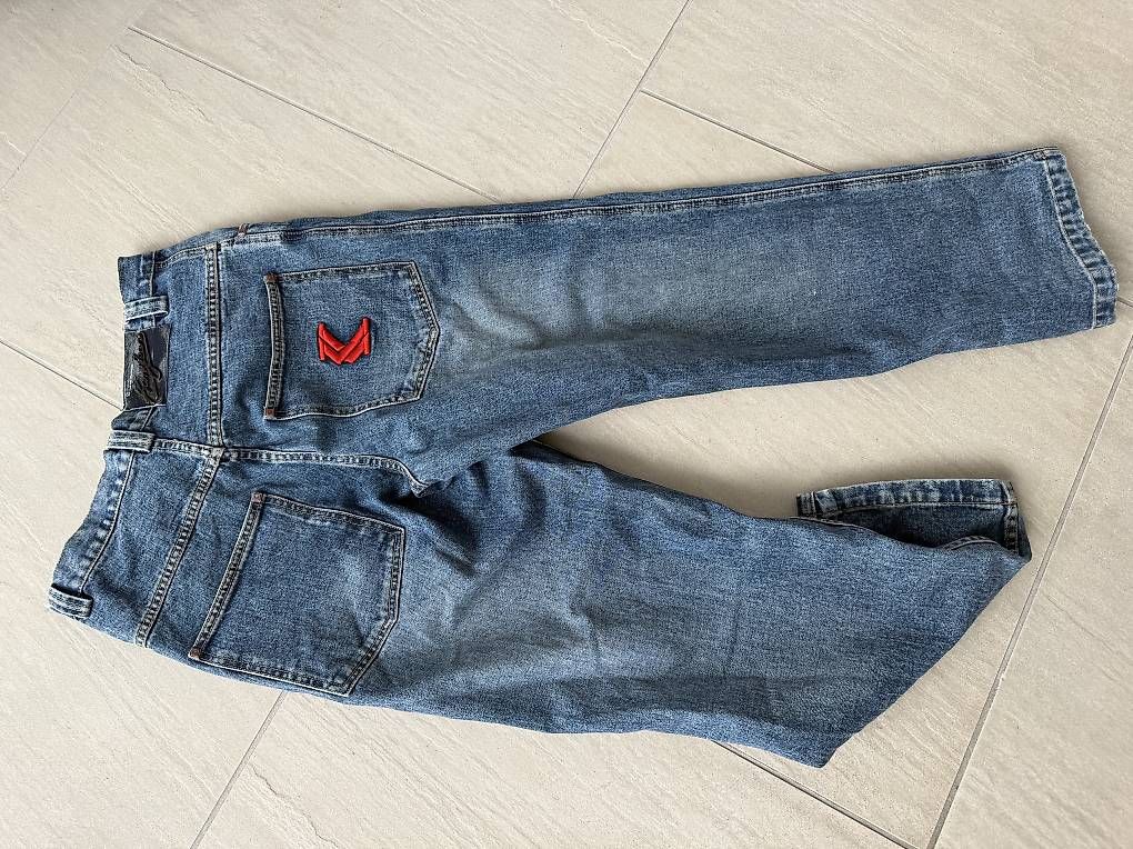 Jeans: Jeans Karl Kani 30/30 – Usato da Stein AG venduto da lil_l8tz 1
