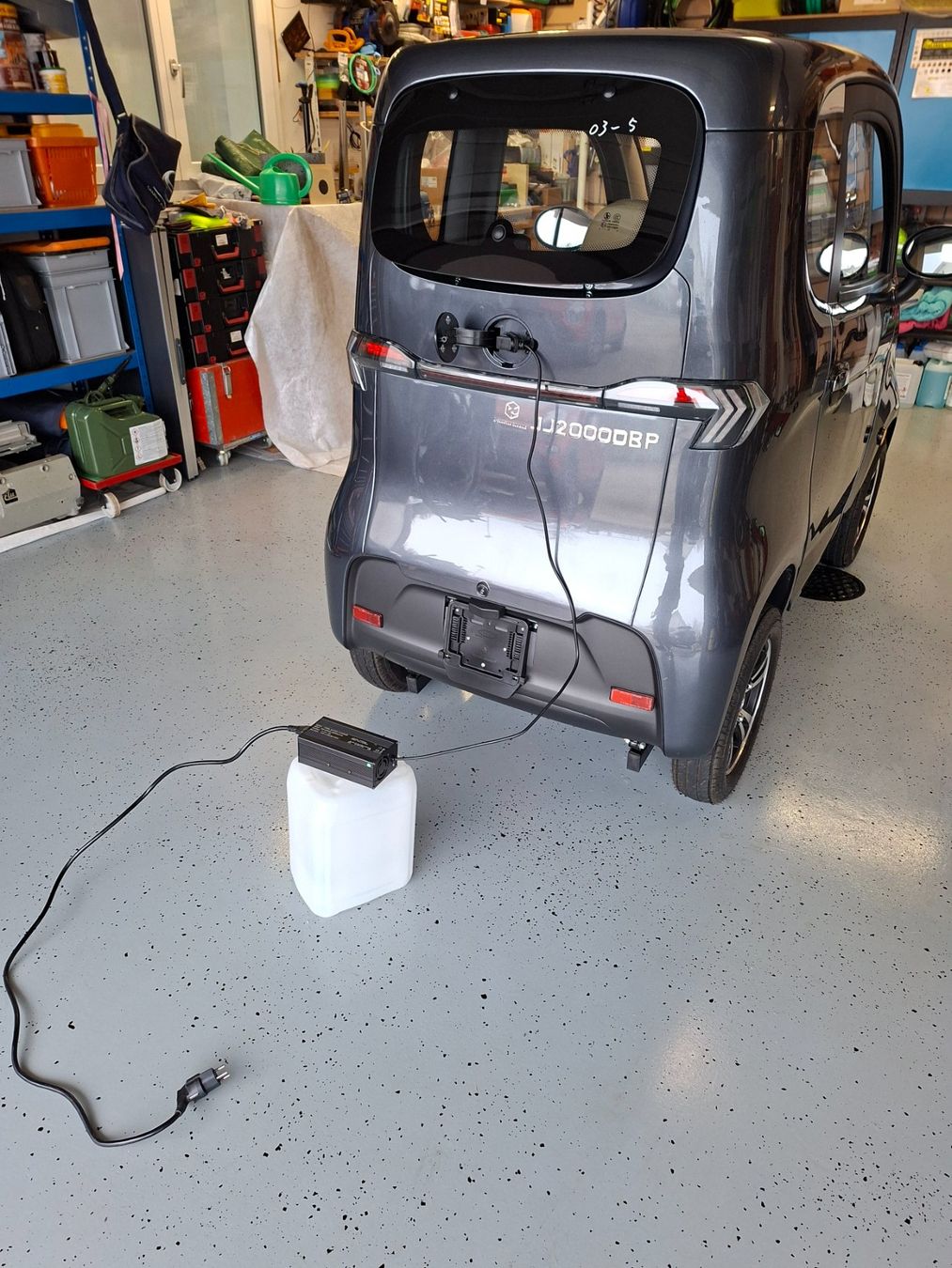 Veicoli elettrici: Senioren E-Auto Feel Lithium 2000 W 45 km/h grau – Usato da Gibswil venduto da popel 3