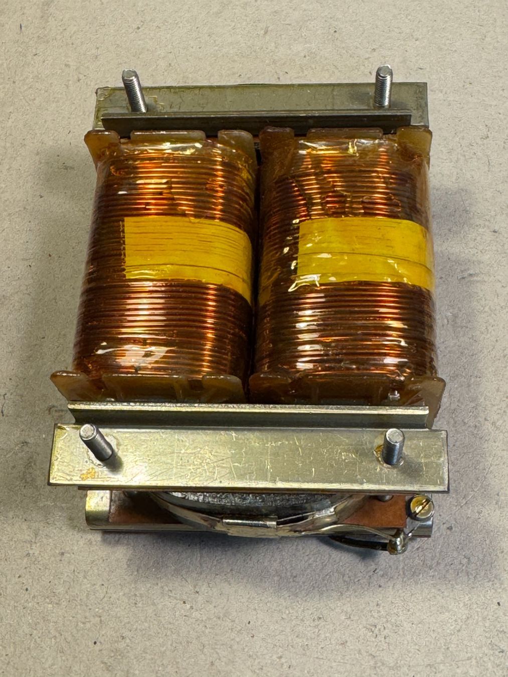 Telefunken Componenti elettronici: Netztrafo von Telefunken Empfänger E-1501 – Usato da Ins venduto da funkflieger 7
