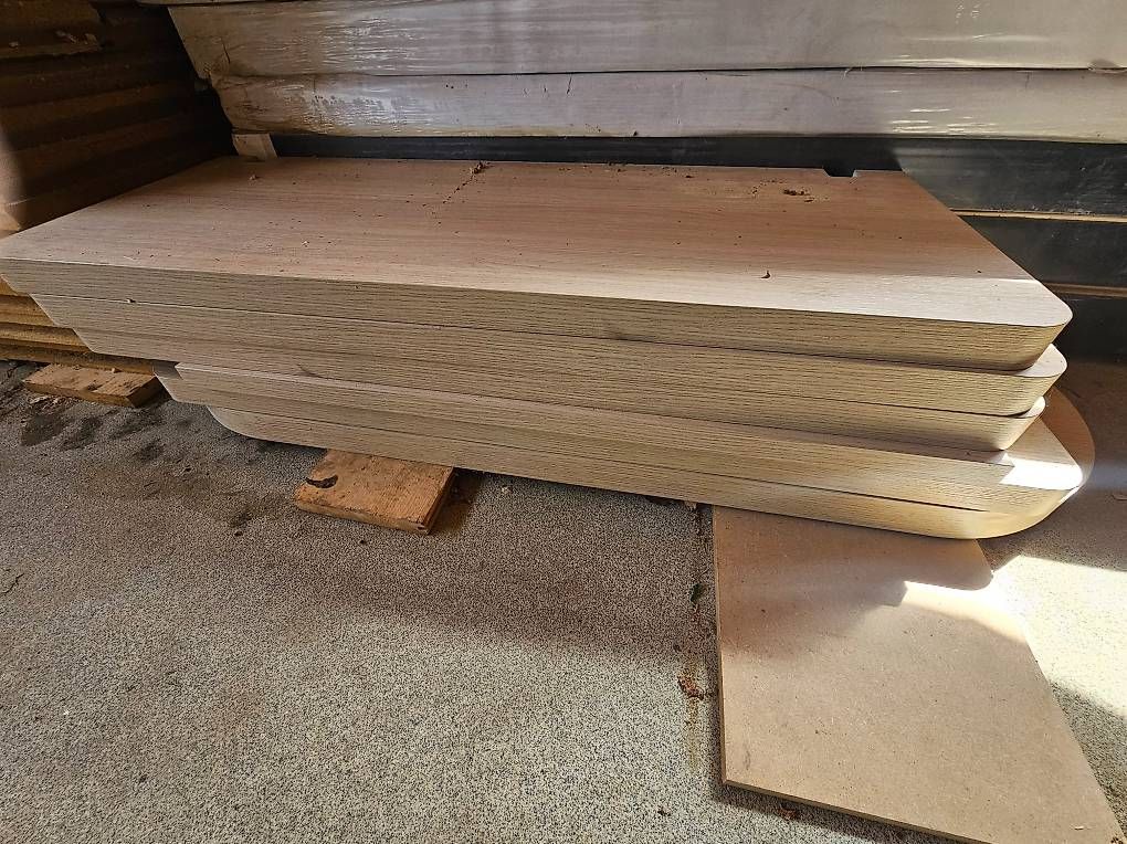 Scaffali: Lot de plateau bureau, étagère,.. – Usato da Semsales venduto da leg_h8lk 2