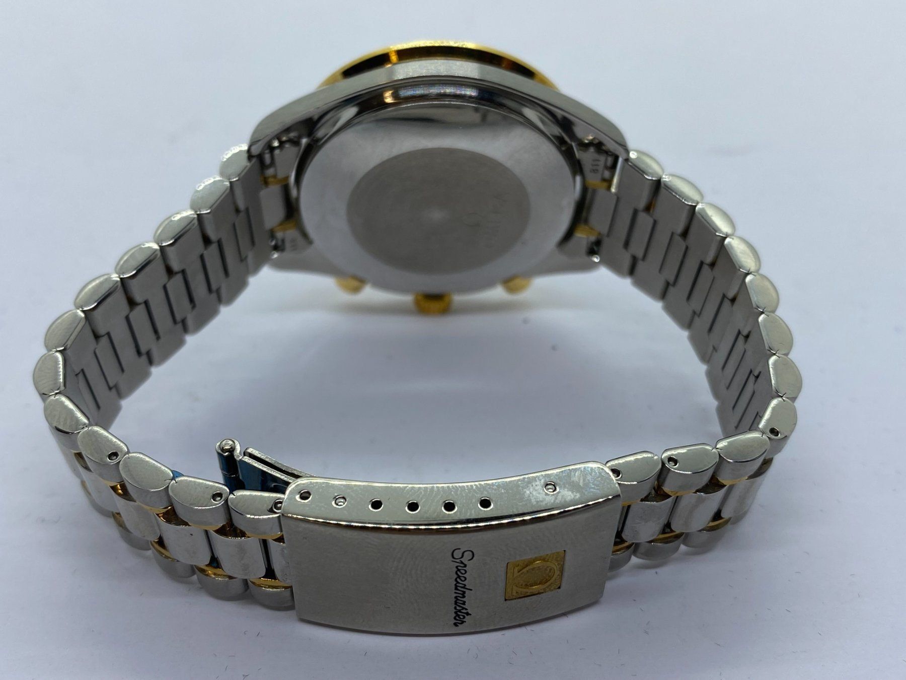 Omega Orologi: OMEGA Speedmaster 39mm Automatik – Usato da Arch venduto da Karibu19 3