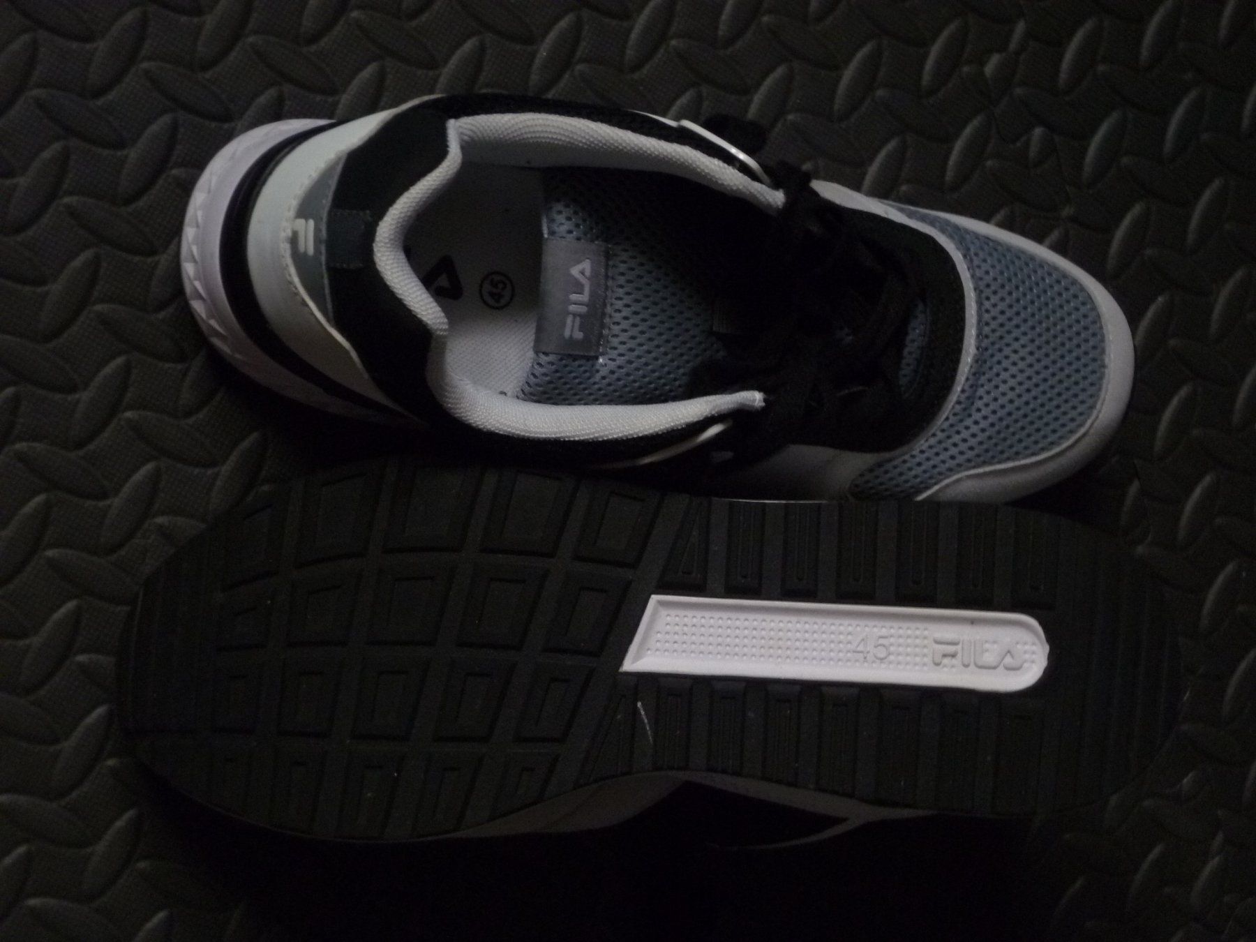 Fila Scarpe da uomo: FILA SPORTSCHUHE GR. 45 – Nuovo (secondo la descrizione) da Safenwil venduto da universum78 1