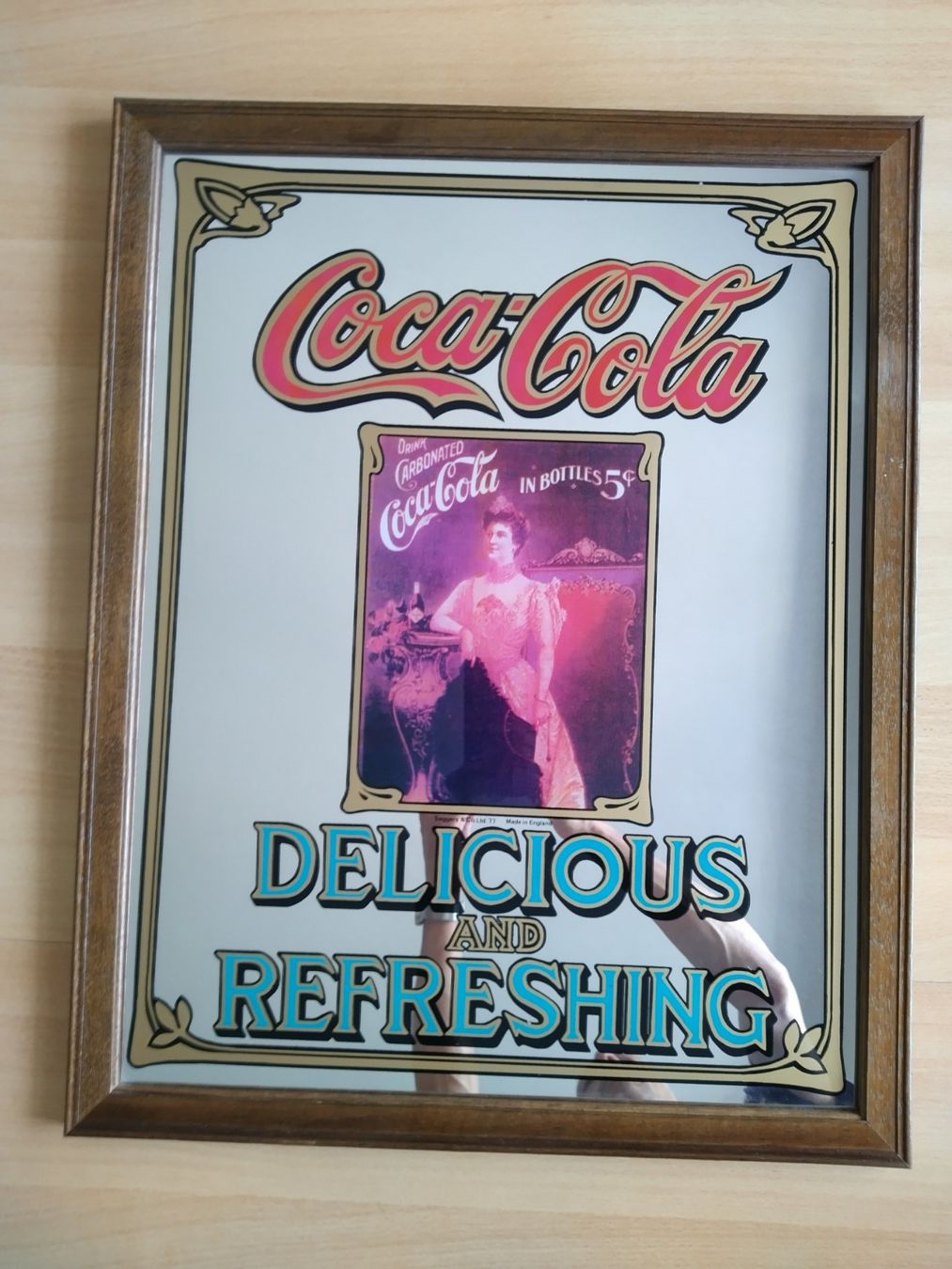Specchi: Original Coca-Cola Werbespiegel / Echtholzrahmen / England – Usato da Jona venduto da Argus36