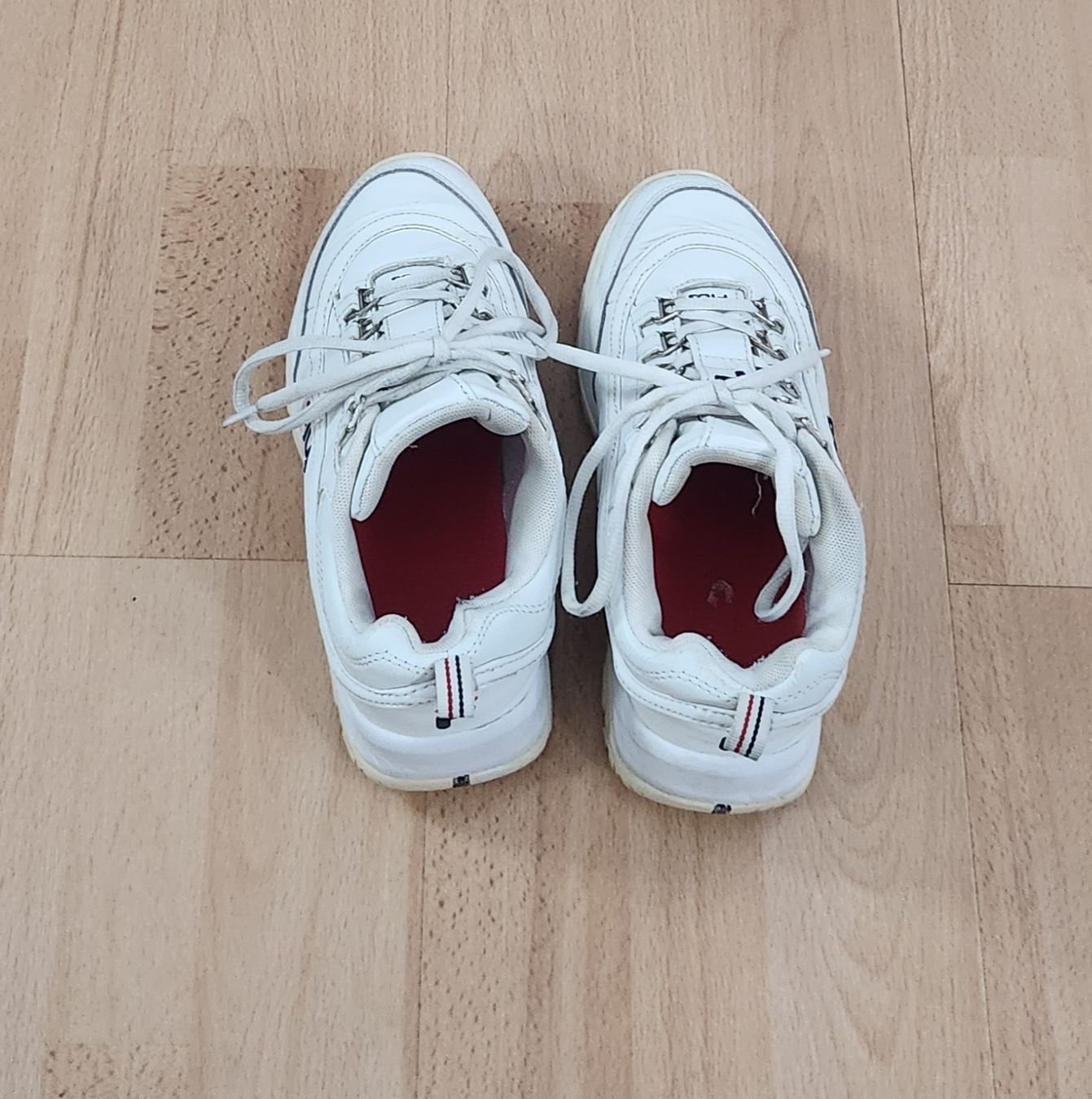 Fila Scarpe da donna: Baskets Fila blanches modèle Disruptor 36 – Usato da Niedergösgen venduto da Eva2410 1