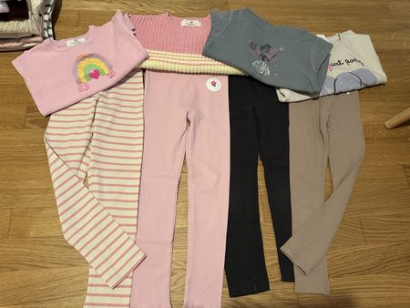 Grosses Kleider Paket Mädchen