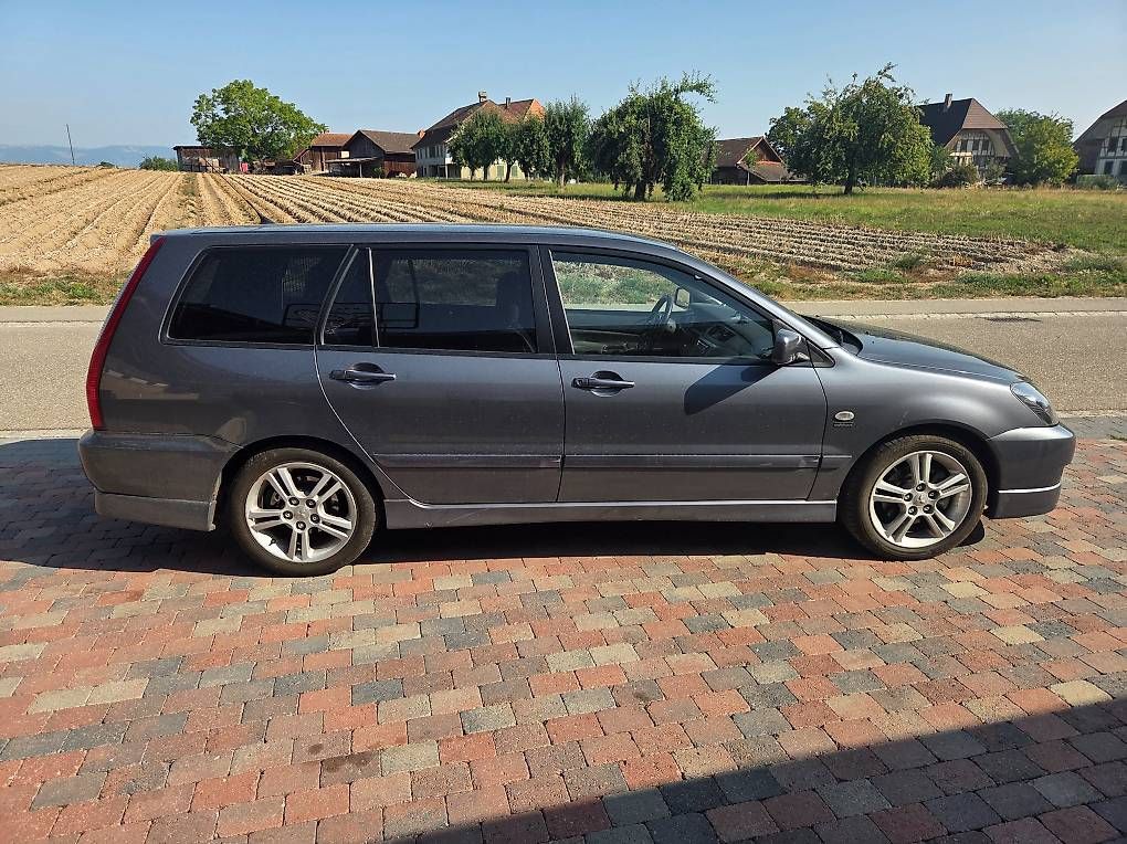 Autos: Mitsubishi Lancer Wagon 2.0 BO4   – Gebraucht aus Lyssach von nari20 1